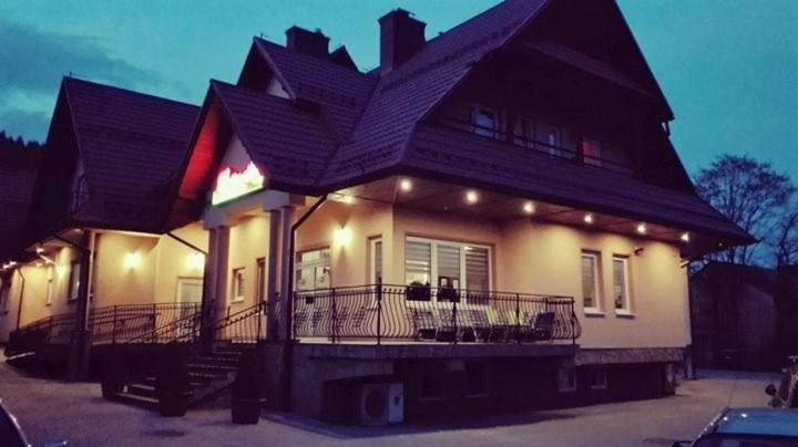 Pensjonat I Restauracja Nowak Otel Łapsze Niżne Dış mekan fotoğraf